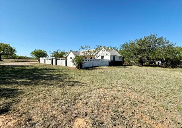 Photo 3 of Single family home for sale at 510 County Rd 129, Trent, TX 79561 | MLS# 21389474 | Listing updated on 2026-09-22