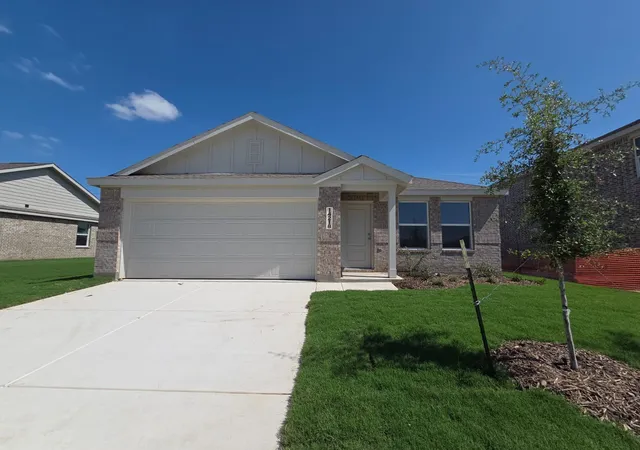 Photo 1 of Single family home for sale at 14218 Marion Downs Trl, Pilot Point, TX 76258 | MLS# 21389406 | Listing updated on 2026-09-29