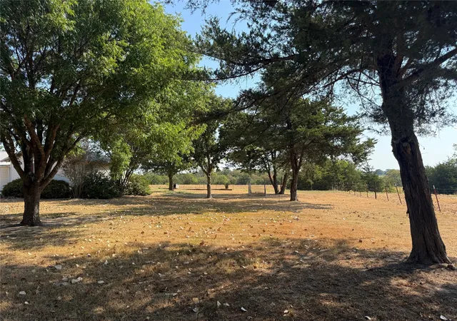 Photo 2 of Single family home for sale at 1474 County Rd 3370, Ladonia, TX 75449 | MLS# 21389407 | Listing updated on 2026-09-18