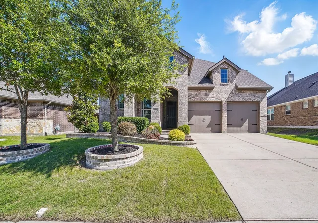 Photo 2 of Single family home for sale at 1306 Torrington Ln, Forney, TX 75126 | MLS# 21388152 | Listing updated on 2026-09-18