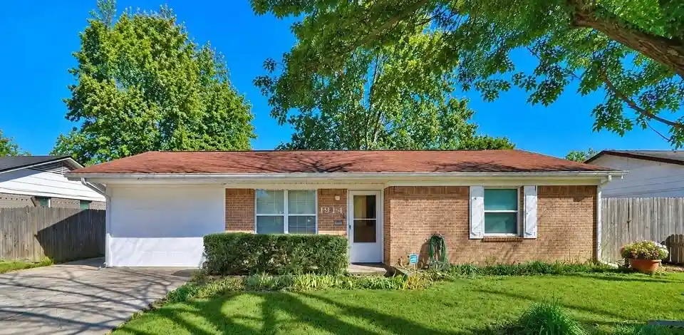 Single family home for sale at 1914 Del Oak Dr, Mesquite, TX 75149 | MLS# 21389305