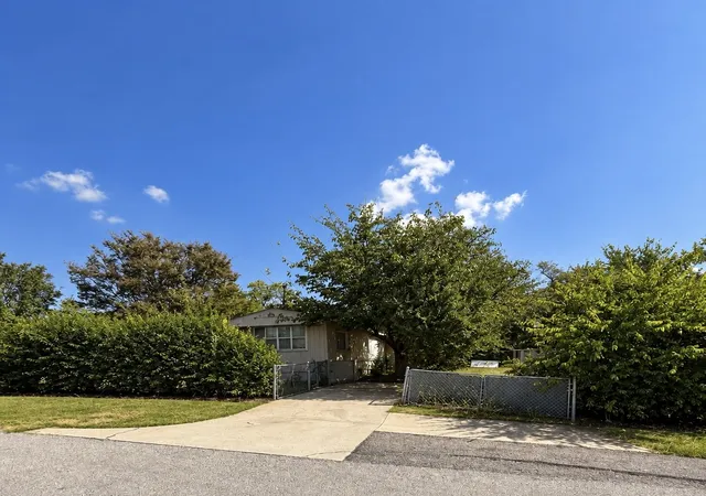 Photo 1 of Manufactured home for sale at 7443 Anderlan, The Colony, TX 75056 | MLS# 21389059 | Listing updated on 2026-09-18