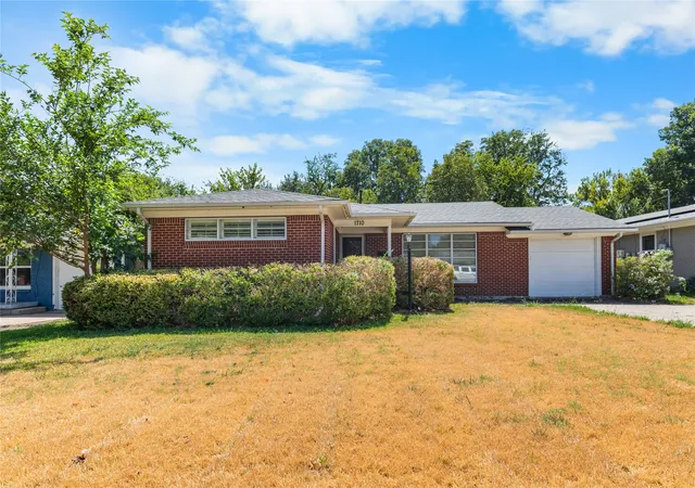Photo 1 of Single family home for sale at 1710 W College St, Sherman, TX 75092 | MLS# 21389574 | Listing updated on 2026-09-18