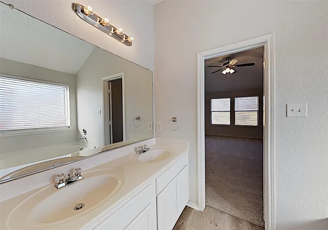 Photo 12 of Single family home for sale at 2001 Fairview Dr, Forney, TX 75126 | MLS# 21389569 | Listing updated on 2026-10-02