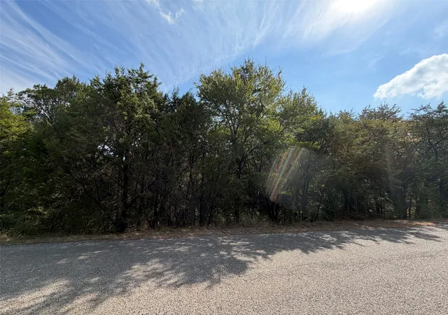 Photo 1 of Land for sale at 3633 Flint Rock Cir, Granbury, TX 76048 | MLS# 21389632 | Listing updated on 2026-09-18
