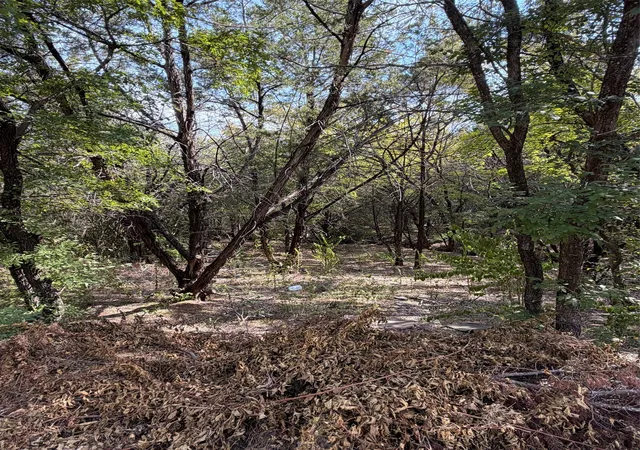 Photo 3 of Land for sale at 3633 Flint Rock Cir, Granbury, TX 76048 | MLS# 21389632 | Listing updated on 2026-09-18