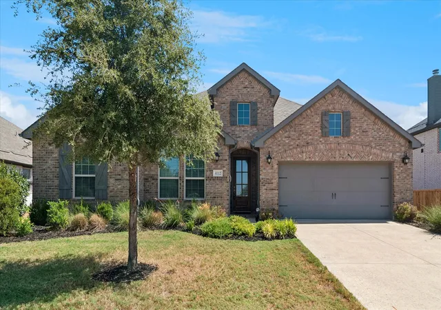 Photo 1 of Single family home for sale at 4112 Indian Grass Ln, Prosper, TX 75078 | MLS# 21388894 | Listing updated on 2026-10-08