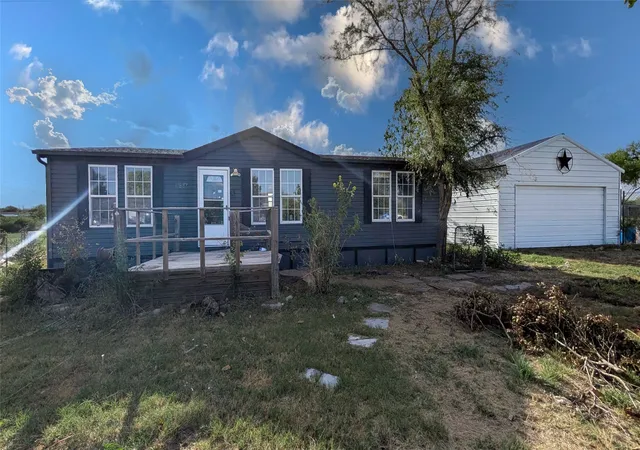 Photo 1 of Single family home for sale at 11687 Buttercup Ln, Justin, TX 76247 | MLS# 21389541 | Listing updated on 2026-09-21
