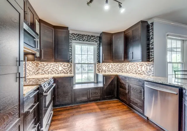 Listing Photo 1 - Condo for sale in building located at 9520 Ash Creek Dr, Dallas, TX 75228