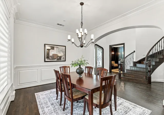 Photo 3 of Sale Pending at 627 Lake Point Dr, Irving, TX 75039 | MLS# 21388295 | Listing updated on 2026-09-30