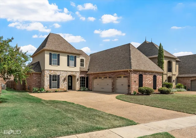 Photo 2 of Single family home for sale at 1071 Rochel Dr, Shreveport, LA 71115 | MLS# 21388993 | Listing updated on 2026-09-18