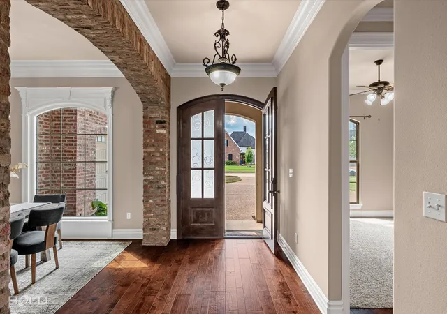 Photo 3 of Single family home for sale at 1071 Rochel Dr, Shreveport, LA 71115 | MLS# 21388993 | Listing updated on 2026-09-18