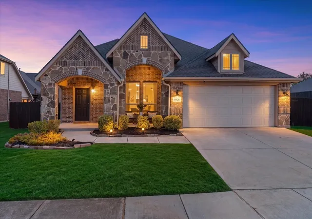 Single family home for sale at 9328 Amistad Ln, Argyle, TX 76226 | MLS# 21385423