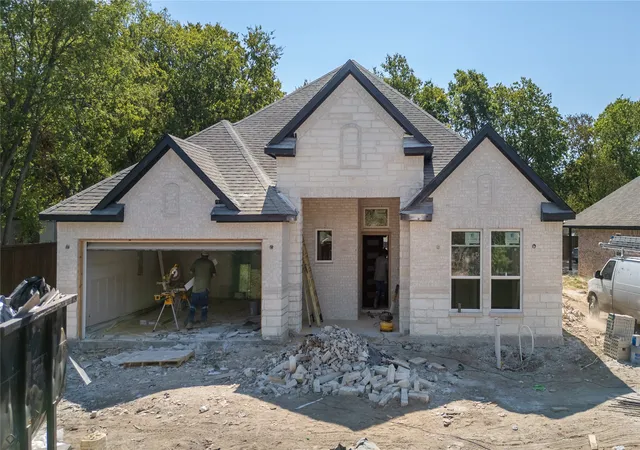 Photo 1 of Single family home for sale at 511 Armstrong Dr, Seagoville, TX 75159 | MLS# 21389159 | Listing updated on 2026-09-19