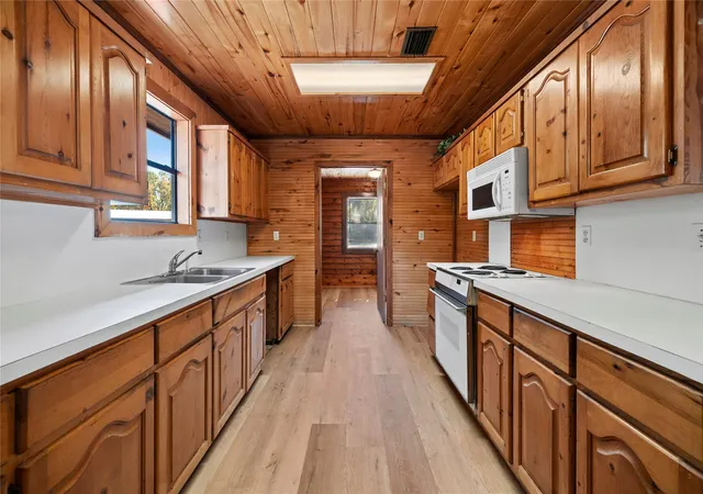 Photo 3 of Single family home for sale at 1620 N Fm 17, Alba, TX 75410 | MLS# 21389720 | Listing updated on 2026-09-18
