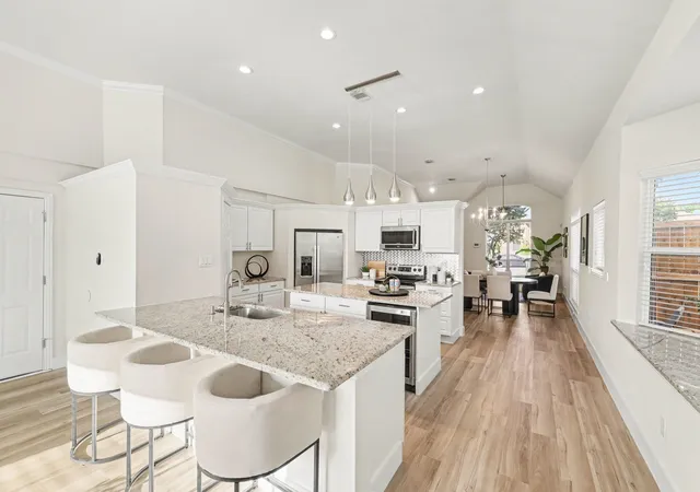 Photo 3 of Single family home for sale at 9925 Bordeaux Ave, Frisco, TX 75035 | MLS# 21387387 | Listing updated on 2026-10-06