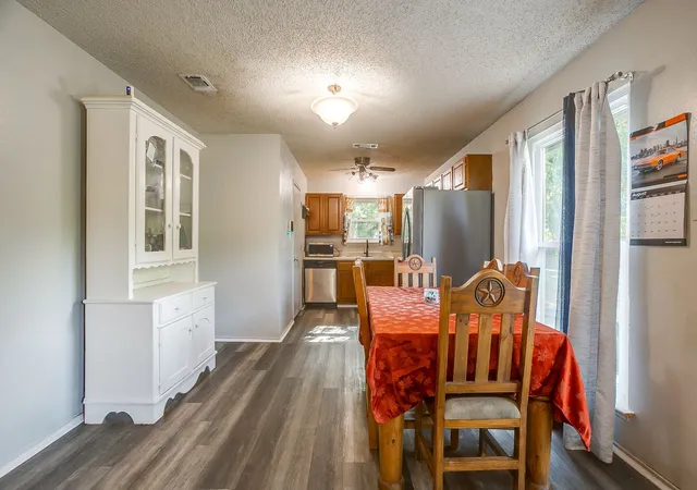 Photo 3 of Single family home for sale at 1225 Sandstone Dr, Cleburne, TX 76033 | MLS# 21389758 | Listing updated on 2026-10-06