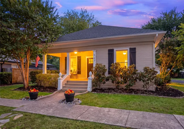 Photo 1 of Single family home for sale at 707 Tucker St, Mc Kinney, TX 75069 | MLS# 21389544 | Listing updated on 2026-10-05