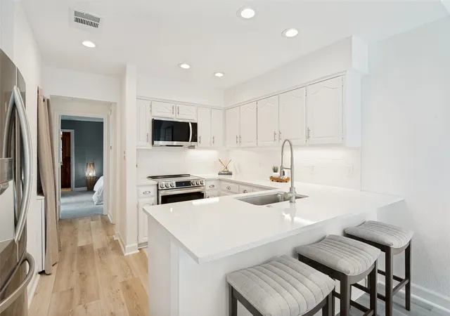Photo 1 of Condo for sale at 5100 Verde Valley Ln #139, Dallas, TX 75254 | MLS# 21388161 | Listing updated on 2026-09-18