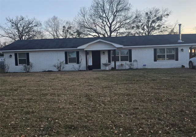 Photo 3 of Single family home for sale at 20086 County Rd 299, Arp, TX 75750 | MLS# 21389859 | Listing updated on 2026-09-18