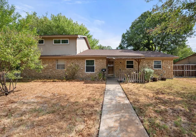 Photo 1 of Single family home for sale at 144 Jill Ann Dr, Burleson, TX 76028 | MLS# 21389868 | Listing updated on 2026-10-07