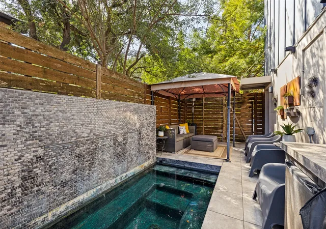 Photo 3 of Townhouse for sale at 5841 Oram St #1, Dallas, TX 75206 | MLS# 21389398 | Listing updated on 2026-09-27
