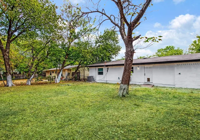 Photo 23 of Single family home for sale at 713 Hardy Dr, Garland, TX 75041 | MLS# 21389836 | Listing updated on 2026-10-09