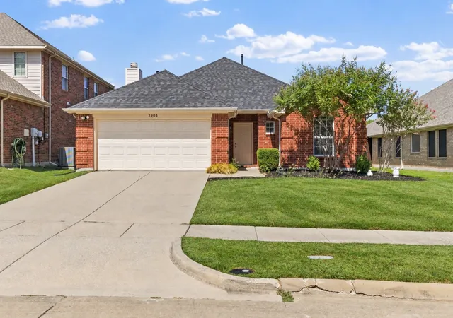 Photo 2 of Single family home for sale at 2904 Midstream Dr, Wylie, TX 75098 | MLS# 21379477 | Listing updated on 2026-10-08