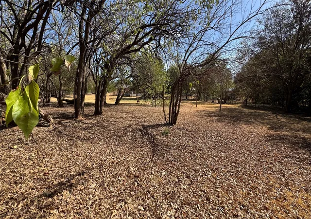 Photo 2 of Manufactured home for sale at 3212 Joann Ct, Granbury, TX 76049 | MLS# 21389925 | Listing updated on 2026-09-18