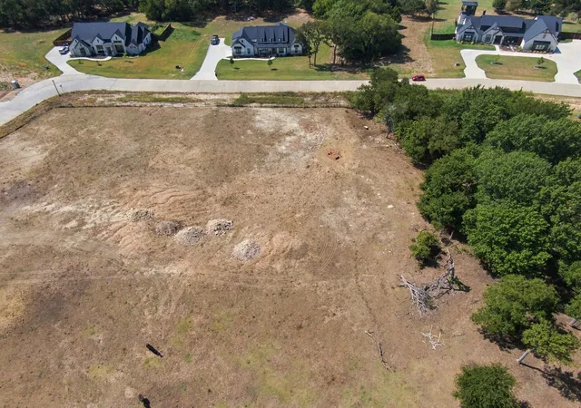 Photo 3 of Land for sale at Tbd Lot 24 Val Verde Ln, Midlothian, TX 76065 | MLS# 21386575 | Listing updated on 2026-09-23