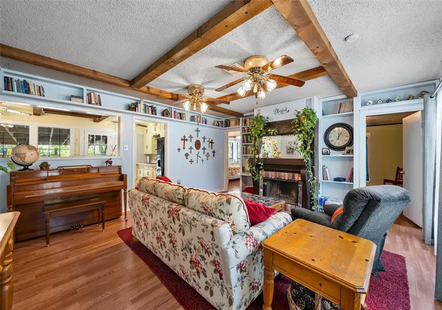 Photo 3 of Sale Pending at 3512 Sleeper Ave, Waco, TX 76707 | MLS# 21389112 | Listing updated on 2026-10-02