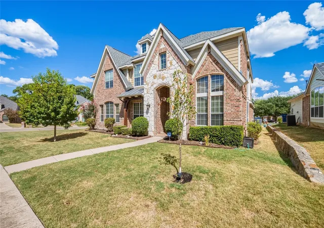 Photo 1 of Single family home for sale at 522 Basswood Trl, Garland, TX 75040 | MLS# 21389564 | Listing updated on 2026-09-26