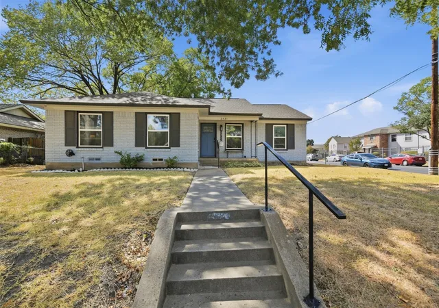 Photo 1 of Single family home for sale at 2421 Hillburn Dr, Dallas, TX 75227 | MLS# 21389983 | Listing updated on 2026-09-18