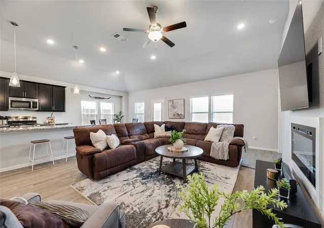 Photo 3 of Single family home for sale at 14137 Birch Farm Dr, Pilot Point, TX 76258 | MLS# 21385202 | Listing updated on 2026-09-20