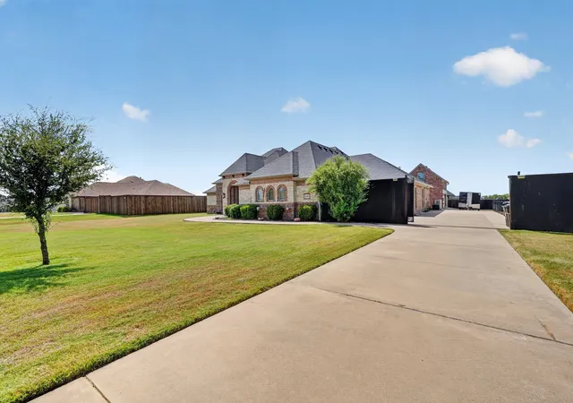 Photo 3 of Single family home for sale at 15110 Rutledge Ln, Forney, TX 75126 | MLS# 21389787 | Listing updated on 2026-09-26