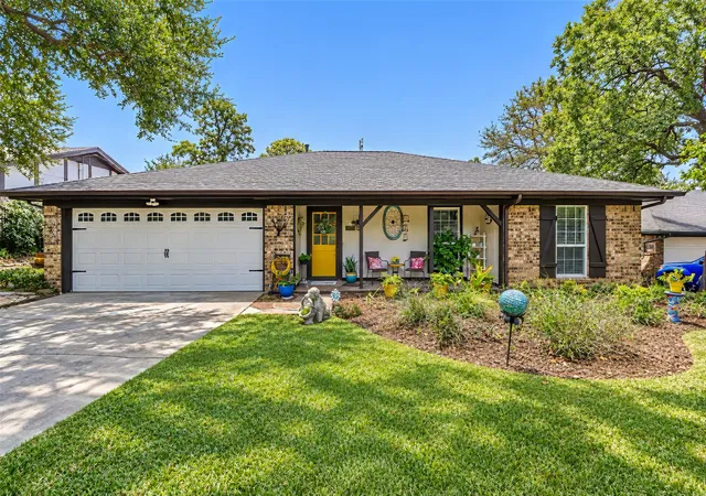 Photo 2 of Single family home for sale at 2125 Cambridge Dr, Hurst, TX 76054 | MLS# 21388113 | Listing updated on 2026-10-08