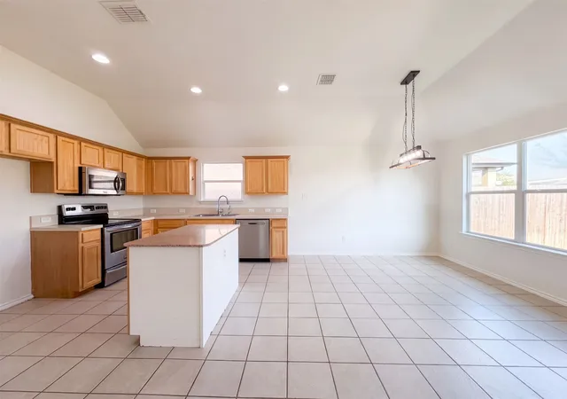 Photo 2 of Single family home for sale at 804 Bamboo Dr, Anna, TX 75409 | MLS# 21390087 | Listing updated on 2026-10-10