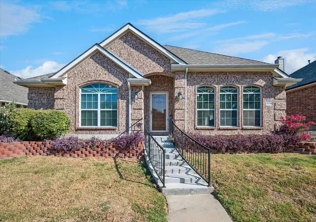 Photo 1 of Single family home for sale at 8016 Silverado Trl, Mc Kinney, TX 75070 | MLS# 21389202 | Listing updated on 2026-10-07