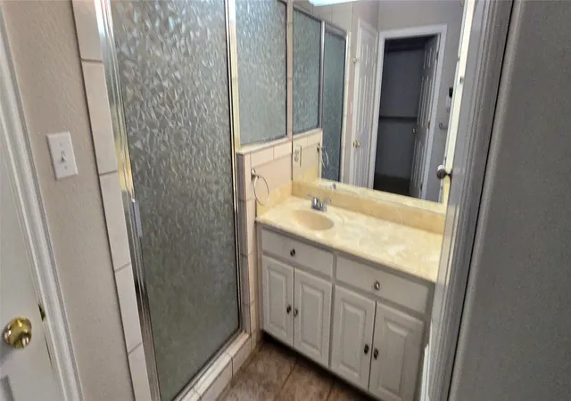 Photo 2 of Single family home for sale at 8295 Palo Pinto Hwy, Mineral Wells, TX 76067 | MLS# 21390134 | Listing updated on 2026-09-22