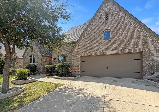 Photo 1 of Single family home for sale at 16204 Cullen Park Way, Prosper, TX 75078 | MLS# 21390135 | Listing updated on 2026-10-10