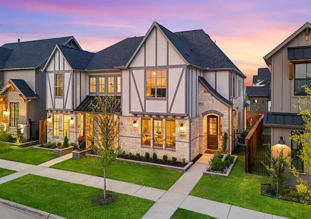 Photo 3 of Townhouse for sale at 13678 Declan St, Frisco, TX 75033 | MLS# 21389309 | Listing updated on 2026-10-09