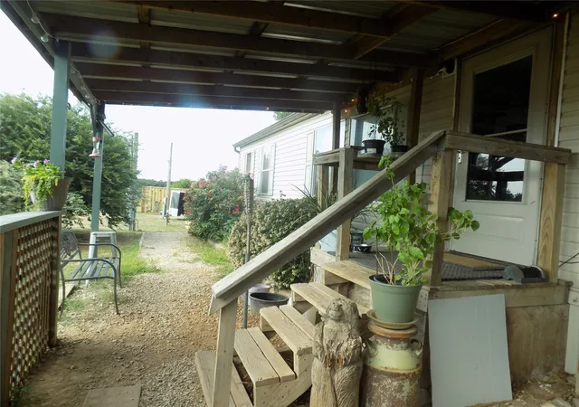 Photo 3 of Manufactured home for sale at 192 Salt Grass Cir, Poolville, TX 76487 | MLS# 21389021 | Listing updated on 2026-09-24