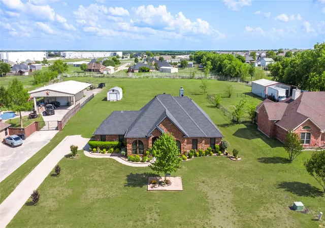 Photo 1 of Single family home for sale at 16055 Prairie Meadow Ln, Forney, TX 75126 | MLS# 21390149 | Listing updated on 2026-10-08