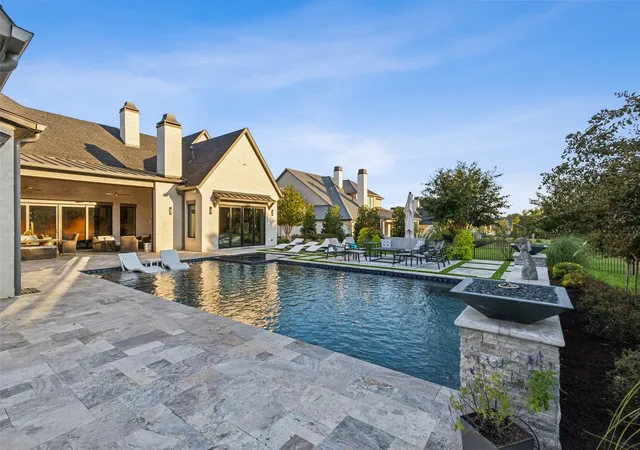 Photo 2 of Single family home for sale at 405 Kings Landing, Rockwall, TX 75032 | MLS# 21386962 | Listing updated on 2026-10-04