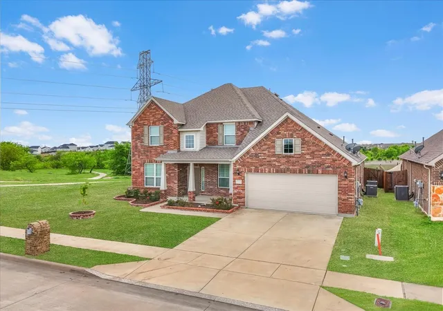 Photo 2 of Single family home for sale at 7521 Aubrac Way, Fort Worth, TX 76131 | MLS# 21390163 | Listing updated on 2026-10-09