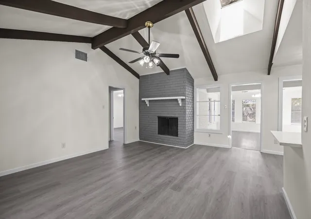 Photo 3 of Sale Pending at 1009 Springdale Rd, Bedford, TX 76021 | MLS# 21390150 | Listing updated on 2026-09-28
