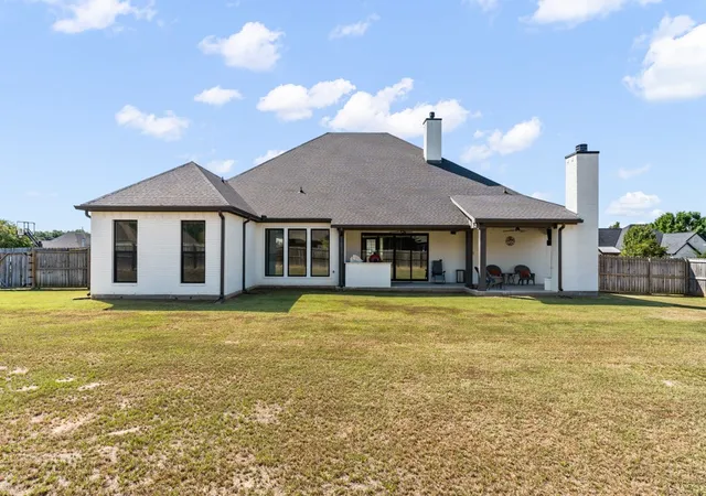 Photo 37 of Single family home for sale at 209 Devonshire St, Mount Pleasant, TX 75455 | MLS# 21390129 | Listing updated on 2026-10-05