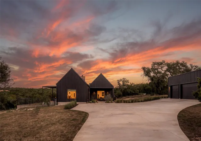 Photo 1 of Single family home for sale at 554 Sierra Loma, Wimberley, TX 78676 | MLS# 21389294 | Listing updated on 2026-10-08