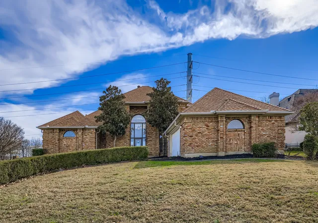 Photo 1 of Single family home for sale at 2210 Club Crk Cir, Garland, TX 75043 | MLS# 21389303 | Listing updated on 2026-10-08