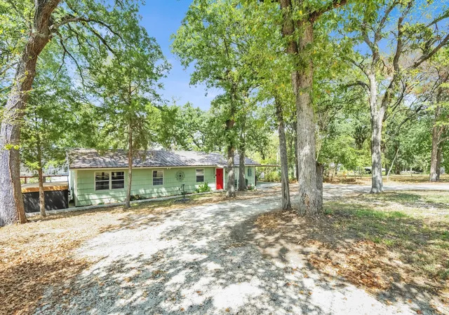 Photo 2 of Single family home for sale at 354 Lcr Redbud A, Mexia, TX 76667 | MLS# 21385118 | Listing updated on 2026-09-26